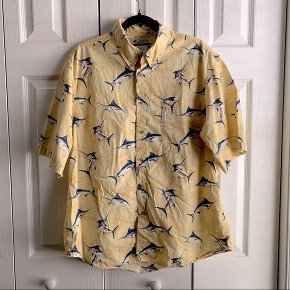 Columbia Sportswear Men's Button Down Swordfish All Over Fishing Shirt - Picture 1 of 8